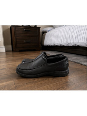 Rockport CG8965 Men’s Black Leather Slip Resistant Slip-On Loafers Size 9.5